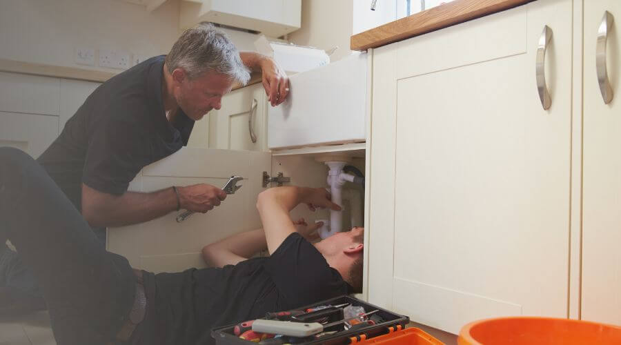 Expert burst pipe repair services in Converse, TX